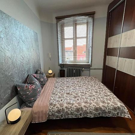 Jednosci Hostel 지엘로나구라 외부 사진